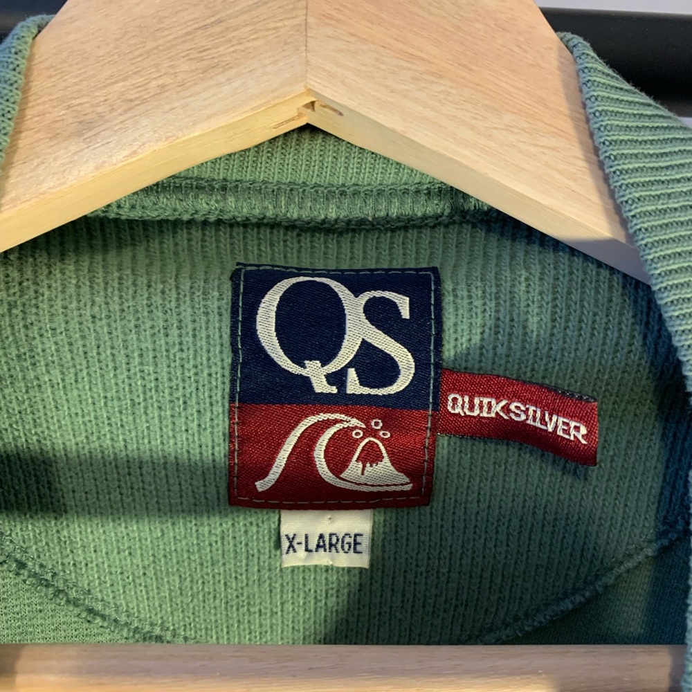 quicksilver crewneck